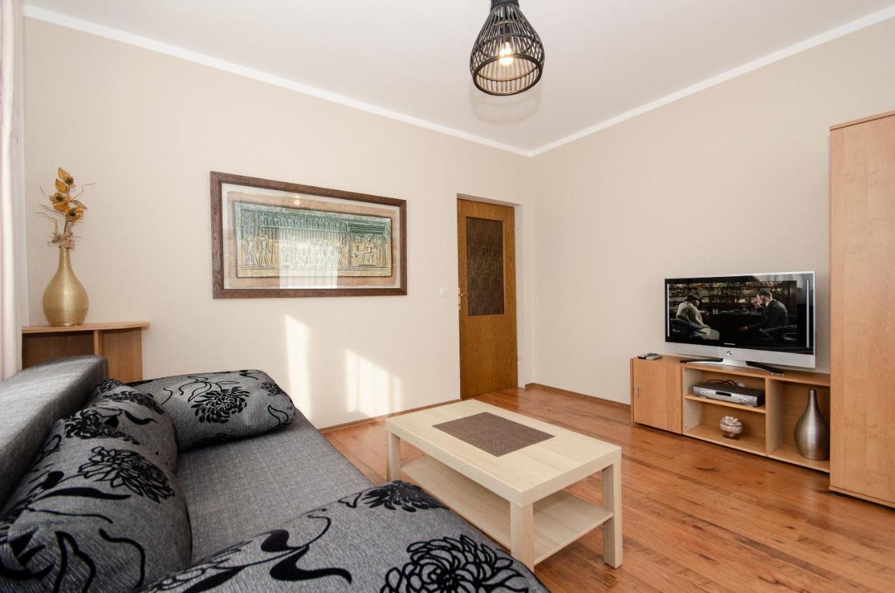 Amfora Apartment *